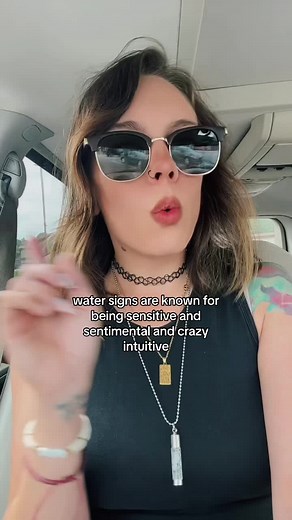 the differences between the water signs: cancer, scorpio, and pisces! water signs all carry similar energy, but they express this energy in their own unique way. #watersigns #watersignsbelike #cancerzodiac #scorpio #pisces♓️ #watersignenergy #mutablesigns #fixedsigns #cardinalsigns #astrology #zodiacsigns #astrologytiktok