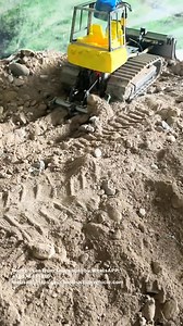 15K views · 146 reactions | The cat D3 mini bulldozer comes with the plow. What do you think? | Toucanhobby | Facebook