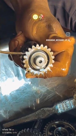 🤗🤗🤗🌹 Hero Splendor Plus 2018 model ka ful engine washing karte hue