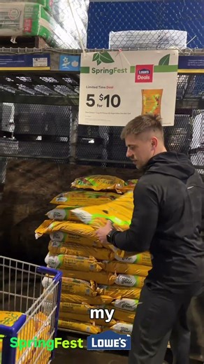 Spring refresh started 🌸 #ad #LowesPartner ‪@lowes‬ #LowesHomeImprovement#SpringFest