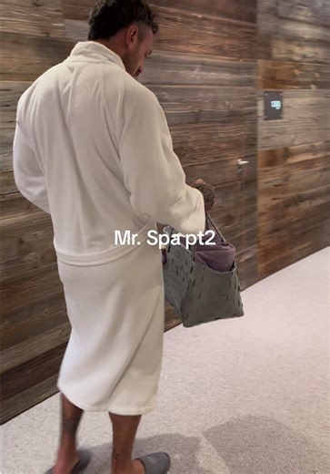 Intriguing Sloth Behaviors and Their Unique Napping Patterns