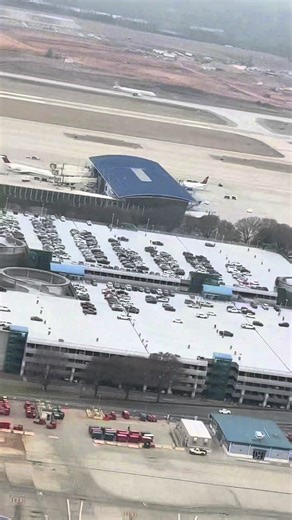 My First Time Flying Alone: A Nervous Experience