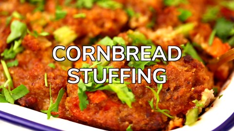 Thanksgiving Isn’t Complete Without This Easy Cornbread Stuffing