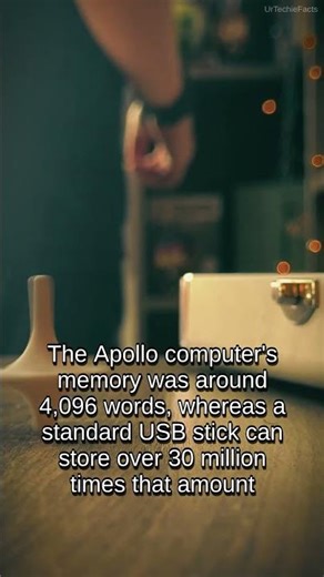 1969 Apollo Computer = 1 USB 🚀