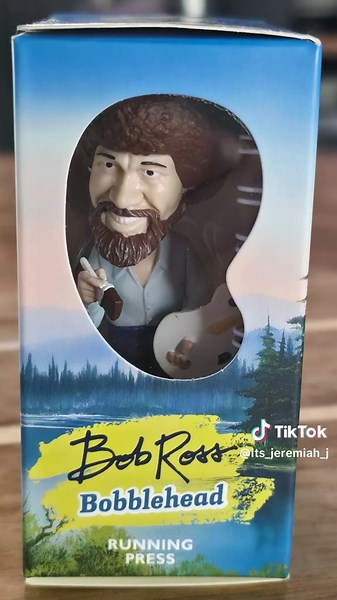 Happy little bobbles. 🎨 This Bob Ross bobblehead set brings instant good vibes, calm energy, and a reminder that there are no mistakes—just happy accidents. Perfect for desks, shelves, or gifting. #BobRoss #HappyLittleTrees #Bobblehead #DeskDecor #Collectibles @Bob Ross
