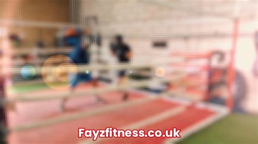 Kicking off the weekend at Fayz Boxing Club 💪🏽 🥊 Find out more about joining our club https://fayzfitness.co.uk/lp-application-page #watfordboxingclub #fayzfitness #boxingtraining #boxingfitness #watford | Fayz Fitness