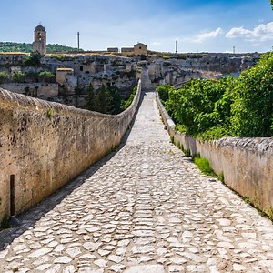映画「007 ノー・タイム・トゥ・ダイ」のロケ地！マテーラinイタリア