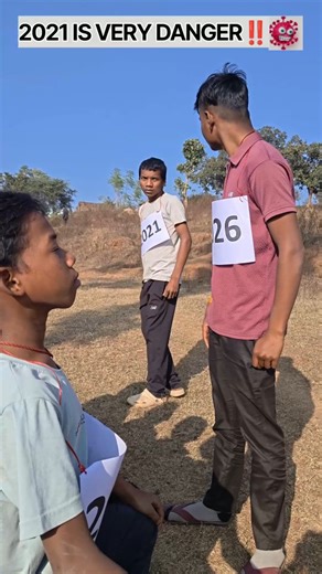 💞🇵‌🇷‌🇦‌🇯‌🇦‌🇵‌🇦‌🇹‌🇮‌💞 on Instagram: "2021 is very danger 2021 #reelsinstagram #instagood #covid #virus #2021 funnyreels newyear viralreels comedyvideos"