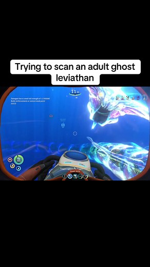 Exploring the Ghost Leviathan in Subnautica