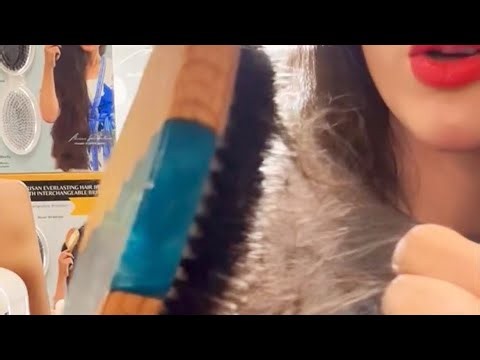 Ewwww! Gross hairbrushes are nasty.