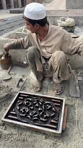 Traditional Metal Casting Techniques Demonstrated
