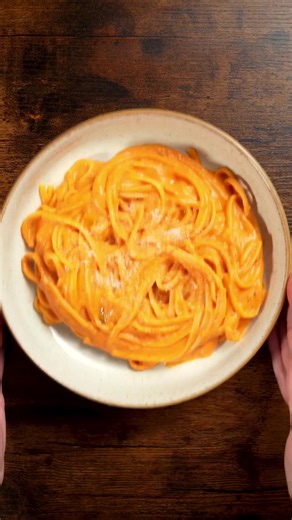 Easy Creamy Tomato Sauce Pasta Recipe