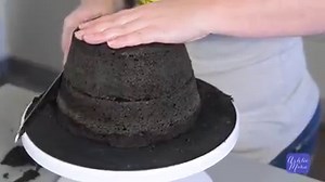 10M views · 2.9K reactions | a teaser to the full video tutorial for this awesome Batman vs Superman cake! See the full video here - https://youtu.be/WahyJCf94e0 | Ashlee Marie | Facebook