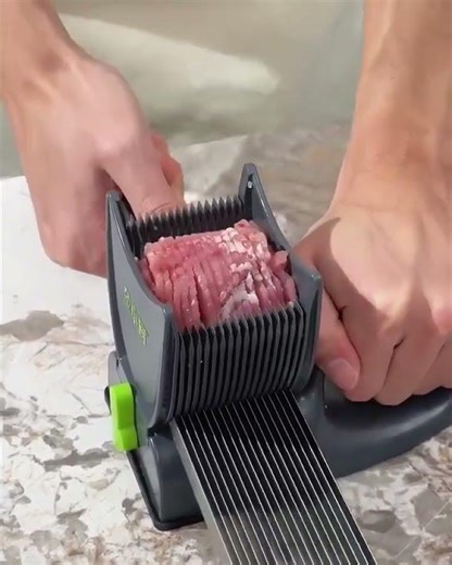 Multifunctional Stainless Steel Manual Meat Cutter Tool