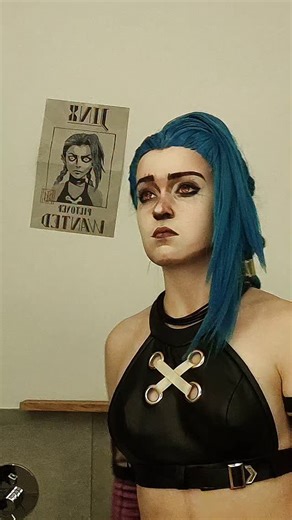 Ash on Instagram: "Bringing Jinx back 😝 #arcane #arcanecosplay #jinx #jinxcosplay #cosplay"