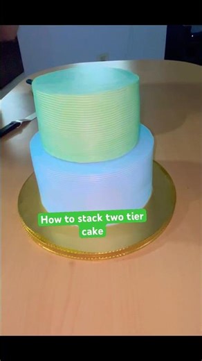How to stack two tier cake #shortsfeed #youtubeshorts #birthdaycake