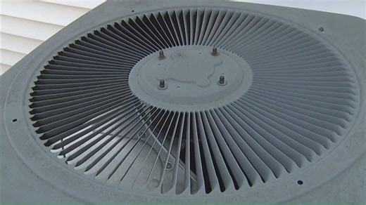 Governor Ivey signs bill reshaping Alabama Public Service Commission