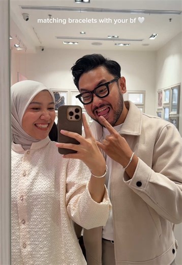 Matching Bracelets for Couples: A Romantic Gift Idea🤍