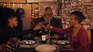 World-renowned chef and opera singer dines at Staten Island restaurant