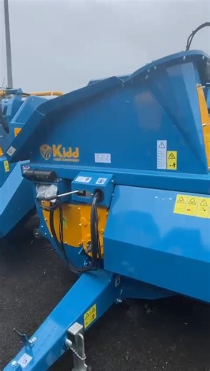 It’s been a soggy but busy week here at Kidd 🌧️ Daydreaming of dryer ground, sunshine, and those spring days to come ☀️🌱 #kiddfarmmachinery #farmingmachinery #dairyfarming #beeffarming #pigfarming #britishbuilt #backbritishfarming | Kidd Farm Machinery Ltd