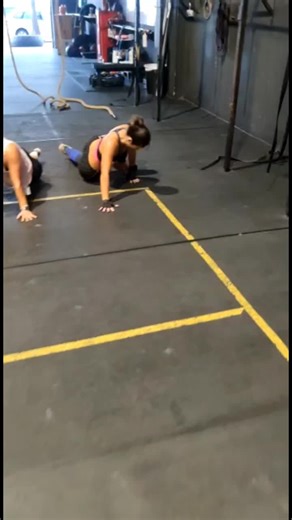 las mamis están ready para la Adrenaline race de Tarifa!!!!!! #adrenalinerace #tarifa #crossfit #dbounce #fyp