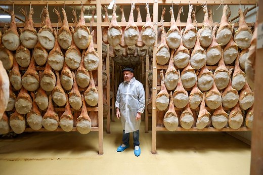 Porc basque Kintoa : élevé au grand air au cœur de la vallée des Aldudes