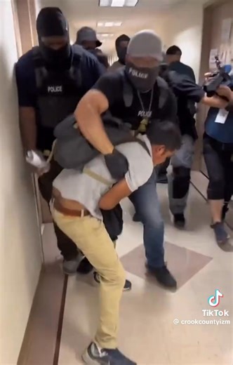 Young children being swarmed and attacked by ICE agents. An entire group of masked men grab one and take him away. This is America and it's wrong. I want to say that this is a complete embarrassment, but apparently this is what America really is so they can't even be embarrassed by it. Our cup overruneth with racism and hate-of-others that pours over at the earliest opportunity, even if it includes beating up American Citizens and Racial Profiling. 😡😡 | Lisa Baker