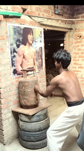 ⛽ Gas Cylinder Punch 👊 | Power Control Training 💪 | Strength Test 🔥