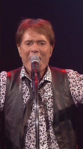 'Devil Woman' ‪@royalalberthall‬ #2015 #cliffrichard