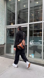 Warning: legs are getting worked TWICE a week from now on... until further notice, or until I rip a pair of jeans - you know, whichever happens first! 💥 Big thanks to @tcdontmiss at @equinox Tribeca for the killer training! #eqxambassador —- Session 2/12 —- let’s go! Filmed by @btsceneslifestyle | Christian Bendek