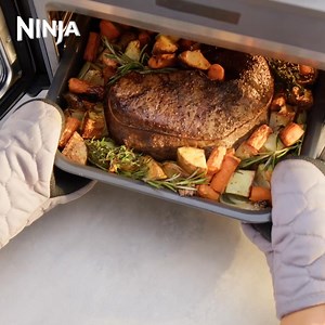 Créez des repas complets avec le multicuiseur 12-en-1 avec Ninja Combi | Ninja Kitchen France