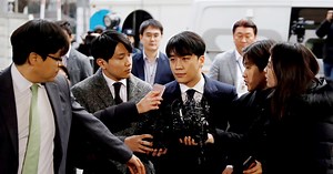 2 K-pop stars in sex scandals being questioned by South Korean police