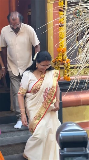 വെൺപാലവട്ടത്തമ്മയെ തൊഴുതിറങ്ങുന്ന ഉർവശി ചേച്ചിയും ചേട്ടനും ❤️#shortsfeed #shortsviral