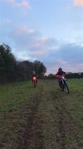 #ktm200 vs #ktm250exc 🧡