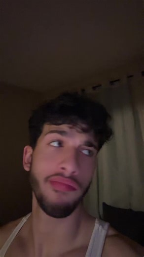 I busted out laughing as soon as the clip ended. Idk how I’d keep a straight face after that 😭😭 #fypシ #funny #arab #trending #muslim