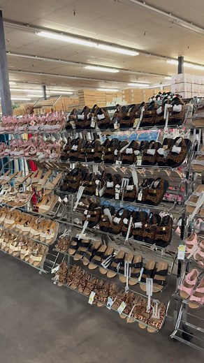 BULLSEYE LIQUIDATION on Instagram: "T@RGET KIDS FOOTWEAR! PRICED AT $5 A PAIR! SIZES FROM 5C TO 5Y 6626 W CAMELBACK RD. GLENDALE, AZ OPEN DAILY 8AM - 8PM #thingstodoinaz #discountstore #liquidation #deals #pallets #amazonreturns #binstore #targetliquidation #liquidationstore #catandjack #clearance #deals"