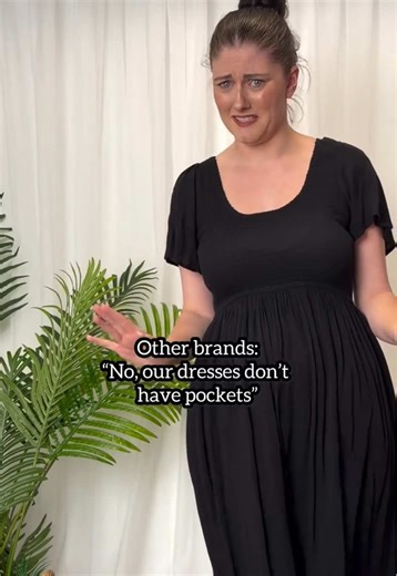 No...pockets?! Now that's the shortest horror story we've ever heard! 🤯 #dopaminedressing #colourlovers #plussizefashion #dresseswithpockets