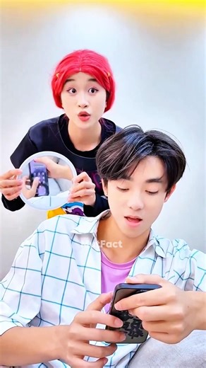 Hack iPhone Password Using a Mirror 🪞😱