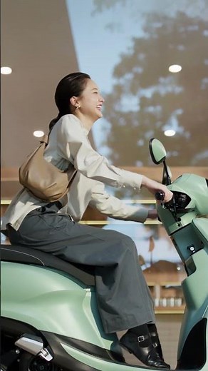 NEW YAMAHA GRAND FILANO HYBRID: New colors for a classic look.