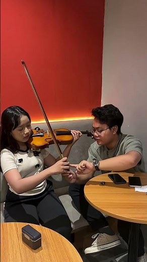 violin practice with wafi #violin #fidellajasmine #fidella