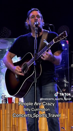 Billy Currington Concert Highlights and People Are Crazy Performance