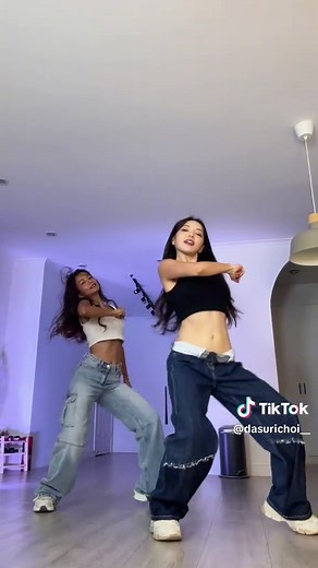 Asian girls be like 👯‍♀️ | dance