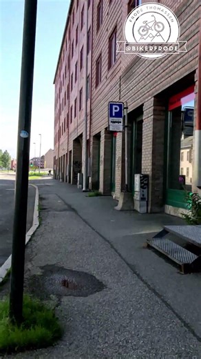 Summer in Trondheim city center ☀️🚴 Calm cycling, city life and music