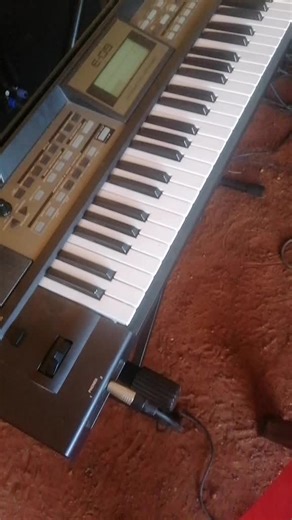 E09 vs E500 Keyboard Comparison