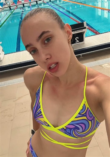 💜🌊 #swimmer #swim #swimming #swimmingpool #пловчиха | swimmer
