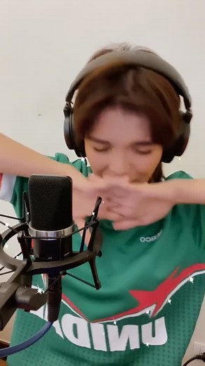 Reacting to First Ever Disney Song in Filipino on Spotify!