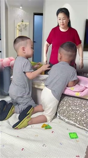 baby playing with baby 😂 Twins' cute play time 🤣💜