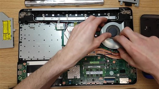 华硕 Asus N552 N552V N552VX N552VW N552VM 拆机视频 清灰视频 拆机视频