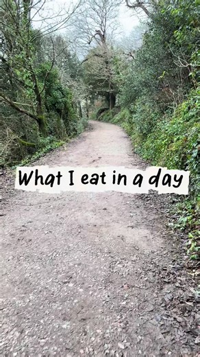 Realistic what I eat in a day: gym, work, chill edition 🍌🍲🍉 #wieiad #healthyeating #foodtok #foodhaul #WeeknightDinner