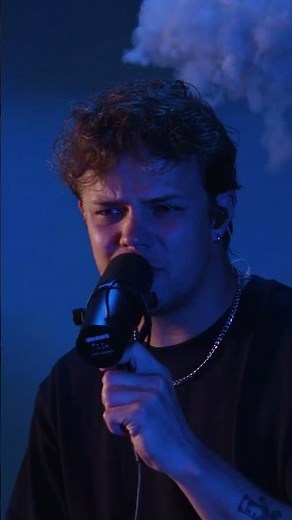 skuth performt „Panik“ und „Sophie“ in der Day & Night Session ☀️🌚